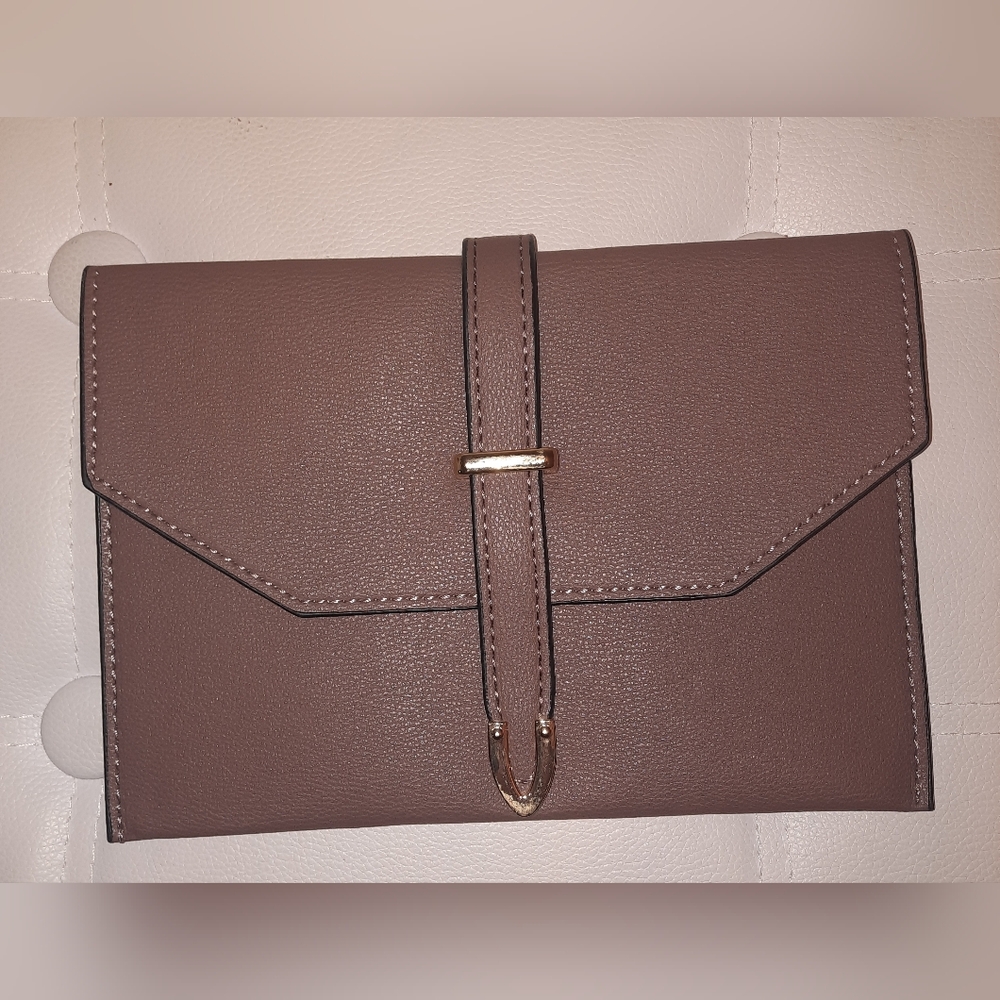 Elegant Brown Women's Clutch